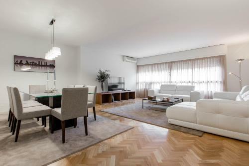 Delux Apartment At Raimundo Fern�ndez