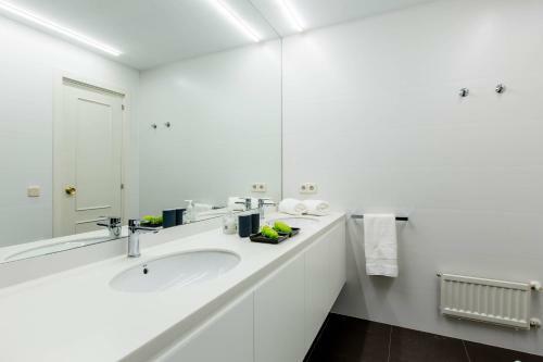 Delux Apartment At Raimundo Fern�ndez