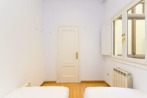 Apartamento Puerta Del Sol Stylish Aparments