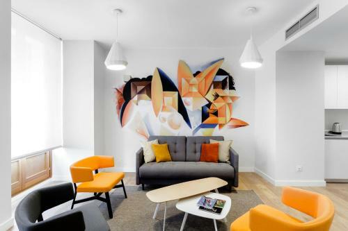 Home Art Apartments