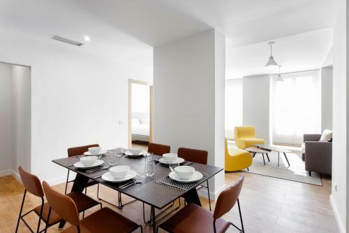 Home Art Apartments