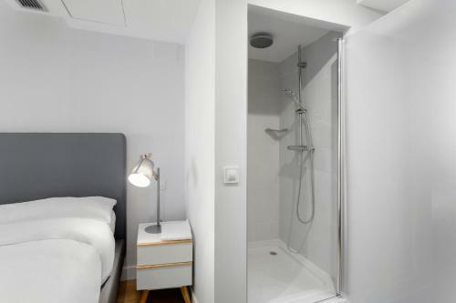 Home Art Apartments