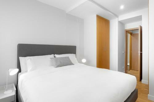 Home Art Apartments