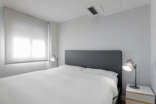 Home Art Apartments