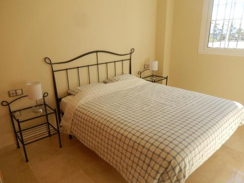 Apartamento Residencial Duquesa 2044