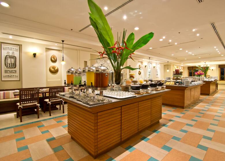 Hotel Ravindra Beach Resort And Spa