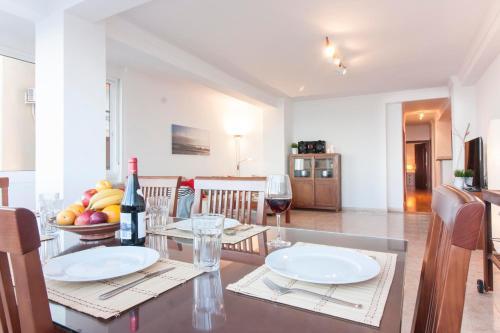 Malagueta Seaview Apartment