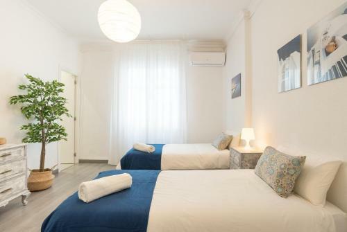 Urbe10 Duquesa De Parcent 4 Bedrooms Apartment