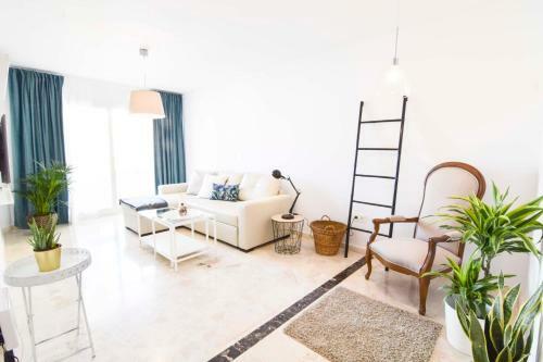 Apartamento Letmalaga Pompidou Beach