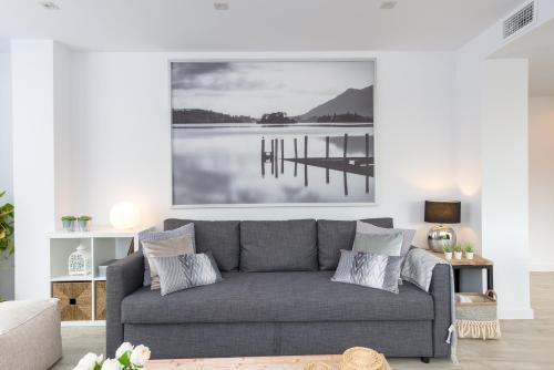 Urbe10 Angel Ganivet 2 Bedrooms Apartment