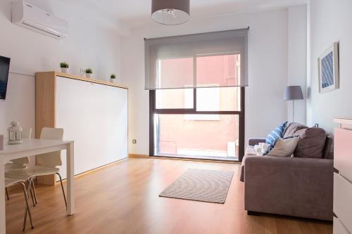 Apartamento Suncity Teatro Cervantes Con Piscina