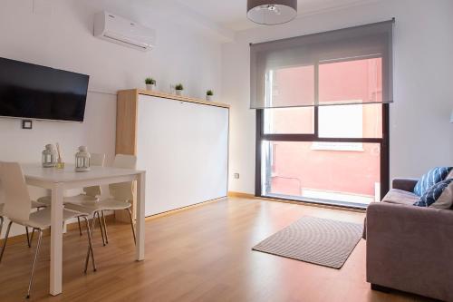 Apartamento Suncity Teatro Cervantes Con Piscina