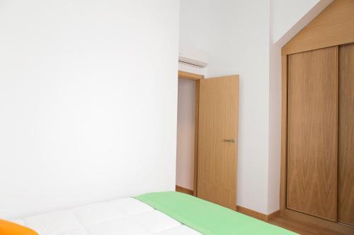 Apartamento Suncity Teatro Cervantes Con Piscina