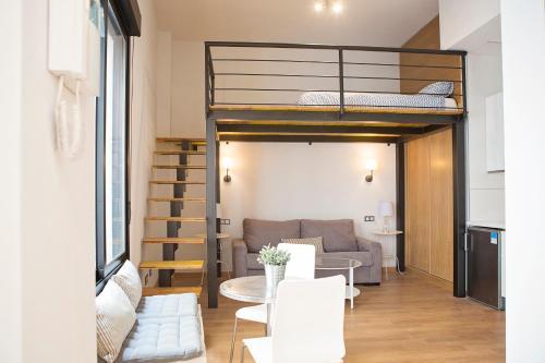 Apartamento Suncity Teatro Cervantes Con Piscina