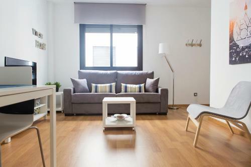 Apartamento Suncity Teatro Cervantes Con Piscina