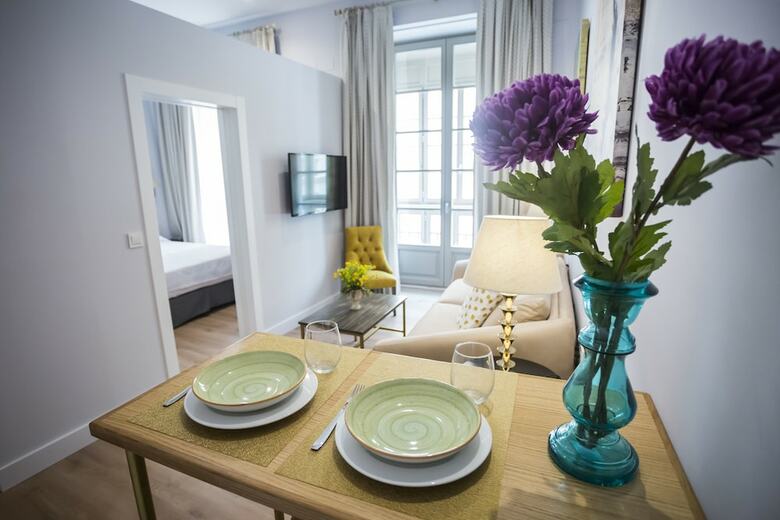 Apartamento Casa De La Merced Suites