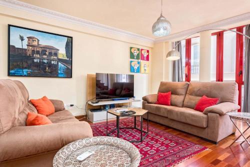 Three-bedroom Apartment With Terrace Emma