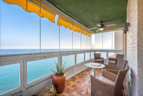 Three-bedroom Apartment With View Charlie