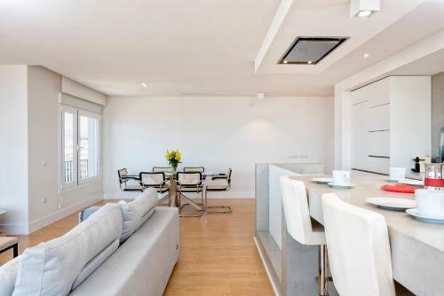 Apartamento Two-bedroom Loft With View Linaje