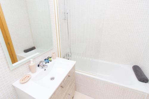 Cool 1 Bedroom Apartment Capuchinos