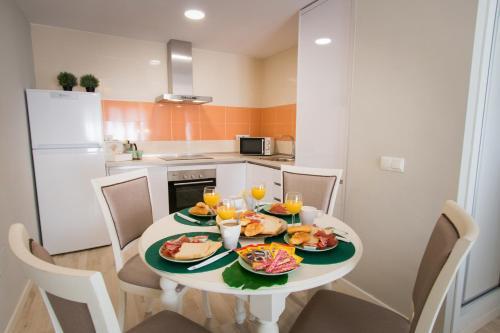 Apartamento Holidays2malaga Suites