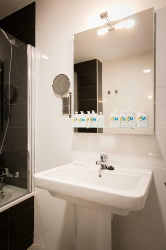 Apartamento Holidays2malaga Suites