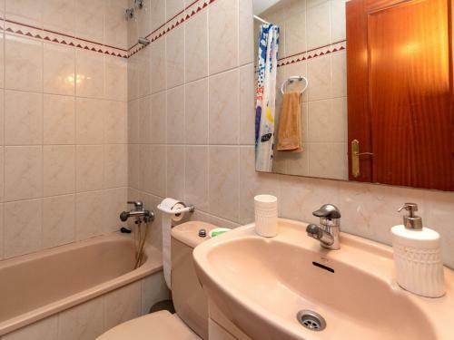 Apartment Montserrat