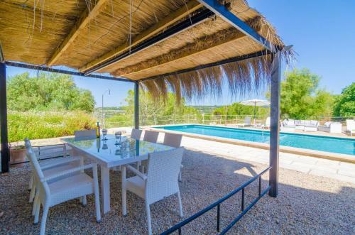 Villa Bandris Nou
