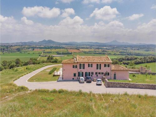 Five-bedroom Holiday Home In Manacor