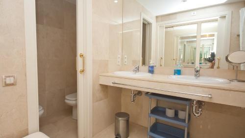 Apartamento Los Granados 2212