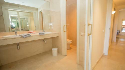 Apartamento Los Granados 2211