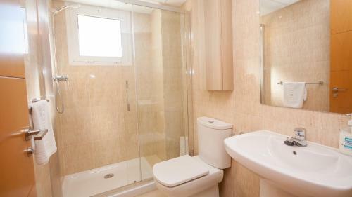 Apartamento Residencial Duquesa 3.8.3a