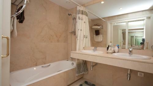 Apartamento Los Granados 611