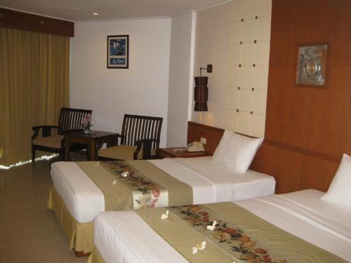 Hotel Royal Twins Palace