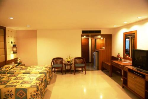 Hotel Royal Twins Palace
