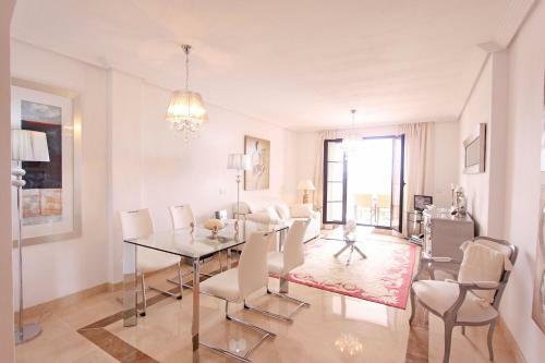 1103 Modern Apartment Golf
