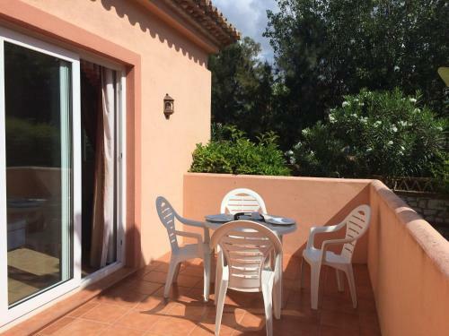 Apartamento Marbella Beach Resort At Club Playa Real