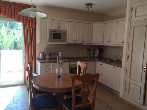 Apartamento Marbella Beach Resort At Club Playa Real