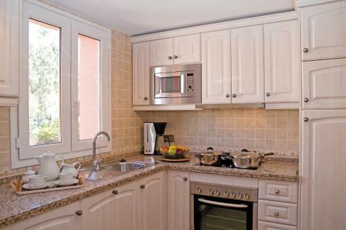 Apartamento Marbella Beach Resort At Club Playa Real