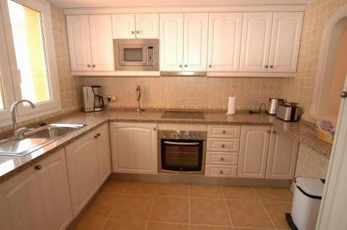 Apartamento Marbella Beach Resort At Club Playa Real