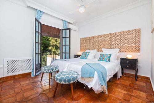 Three-bedroom Private Villa With Pool Hidalgo