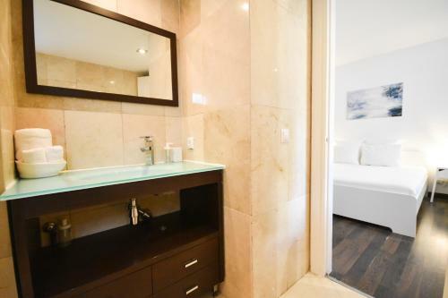Apartament In Nueva Andalucia Puerto Ban�s