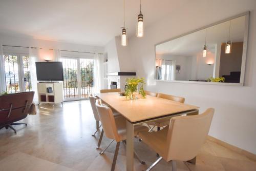 Apartament In Nueva Andalucia Puerto Ban�s