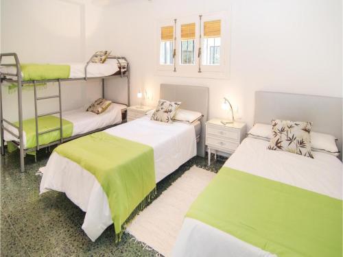 Three-bedroom Holiday Home In Marbella