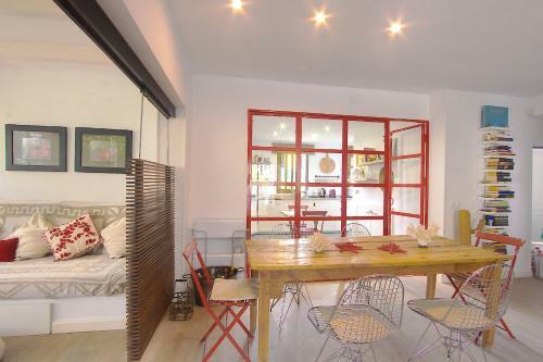 1096 Beachfront 50 Meter 2 Design Apartments 3 Pools