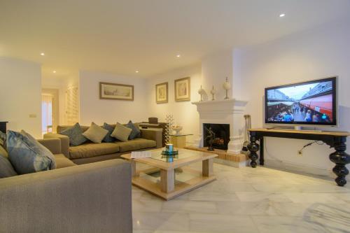 Apartment In White Pearl Beach