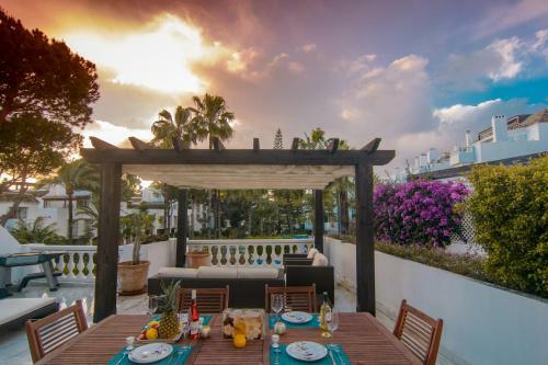 Apartment In White Pearl Beach