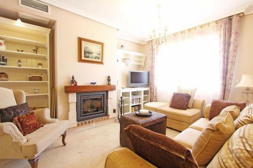 1107 Marbella Beach Front House