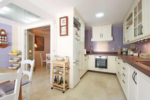1107 Marbella Beach Front House