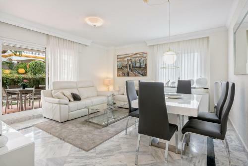 Apartamento Urb La Dama De Noche 4br